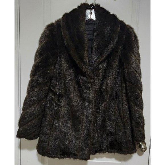 Komitor Jackets & Blazers - Komitor Women's S Faux Fur Coat Dark Brown Clasp Close Front